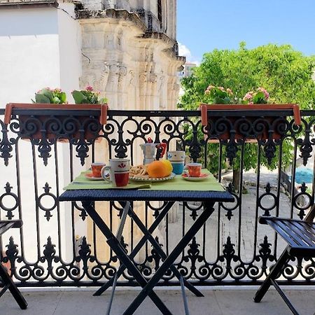 Casa Santa Chiara - Affitti Brevi Italia Apartment Monte Sant'Angelo Luaran gambar