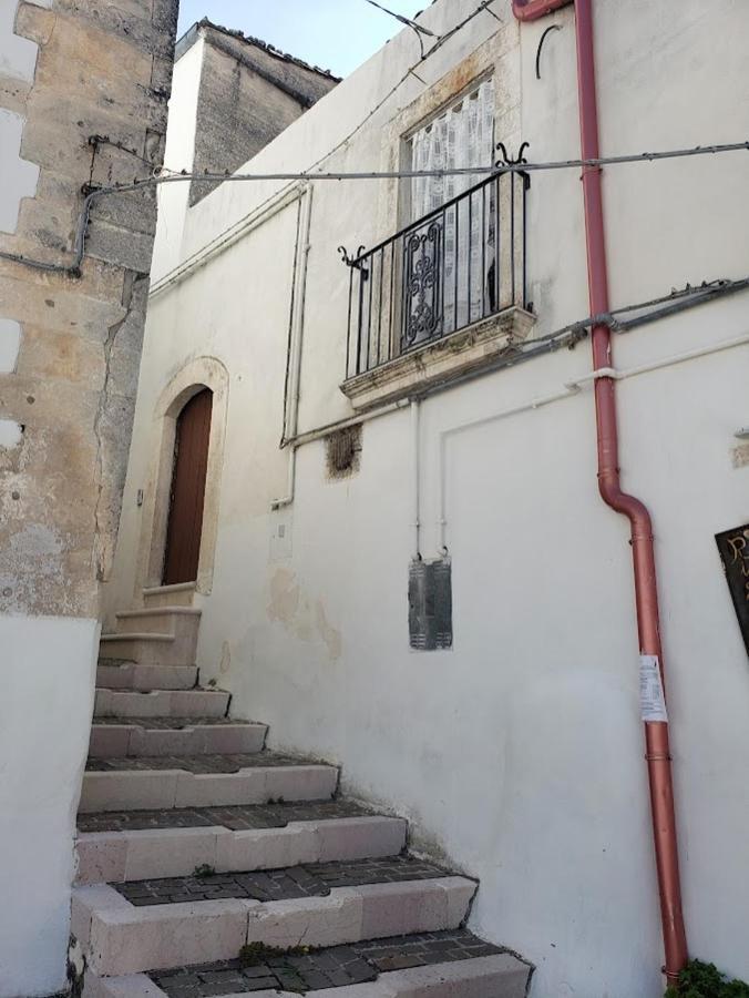 Casa Santa Chiara - Affitti Brevi Italia Apartment Monte Sant'Angelo Luaran gambar